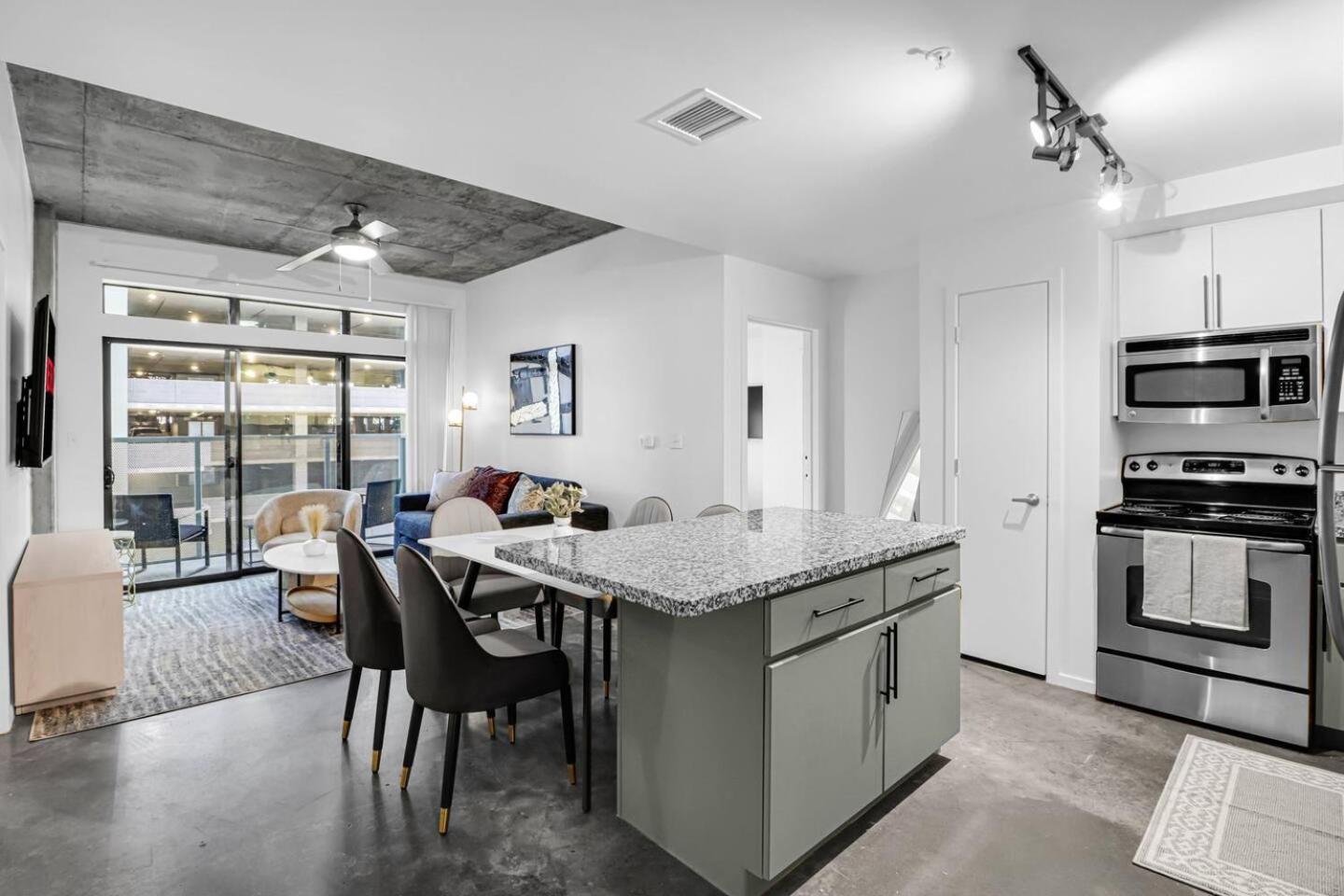 Apartemen The Nomad Roosevelt